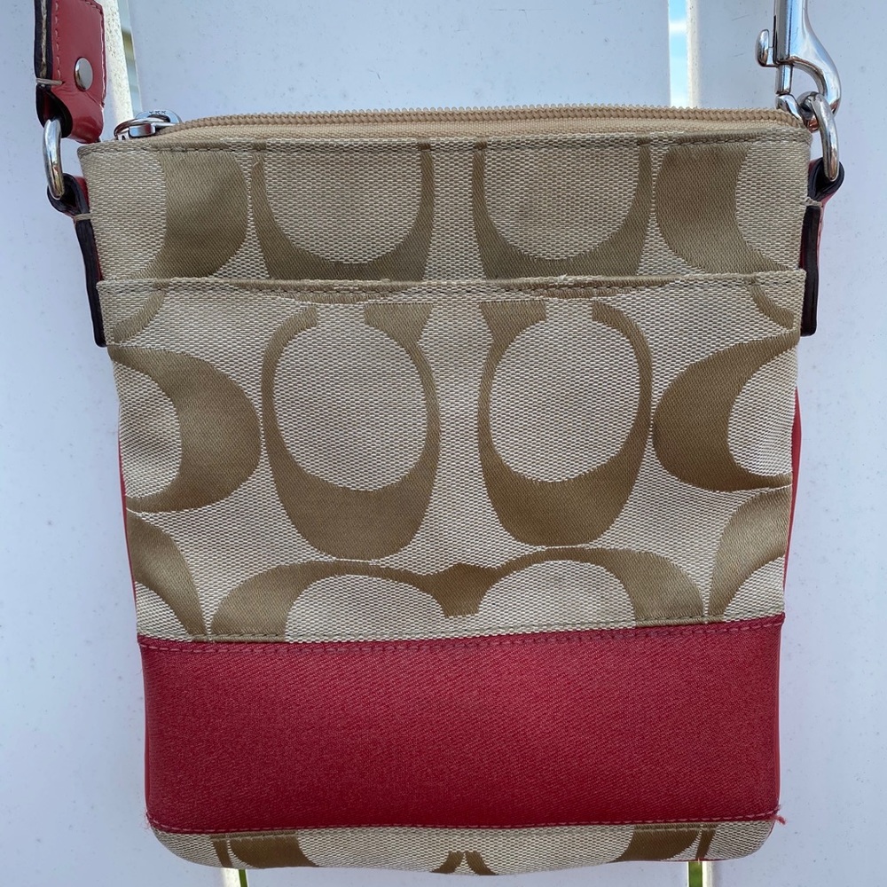COACH crossbody - light red